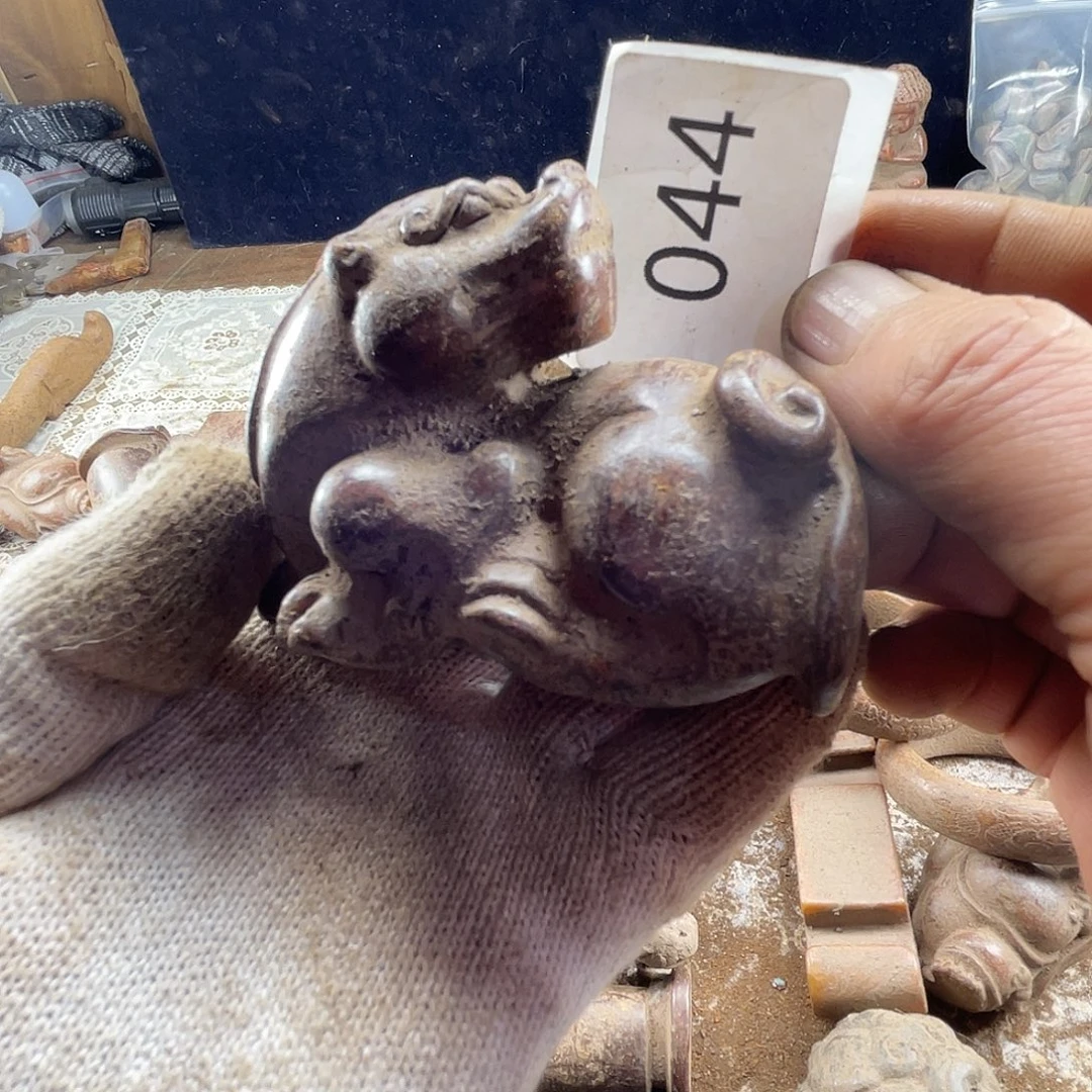 和田玉（糖玉）未镶嵌挂件