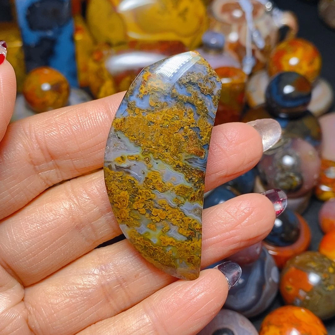 玛瑙/玉髓未镶嵌颈饰