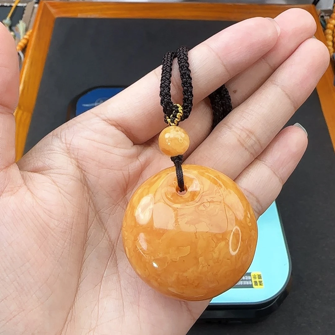 未镶嵌琥珀手链吊坠