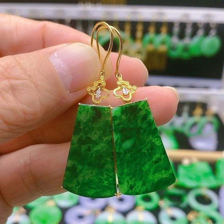 翡翠耳饰18K金镶嵌耳坠