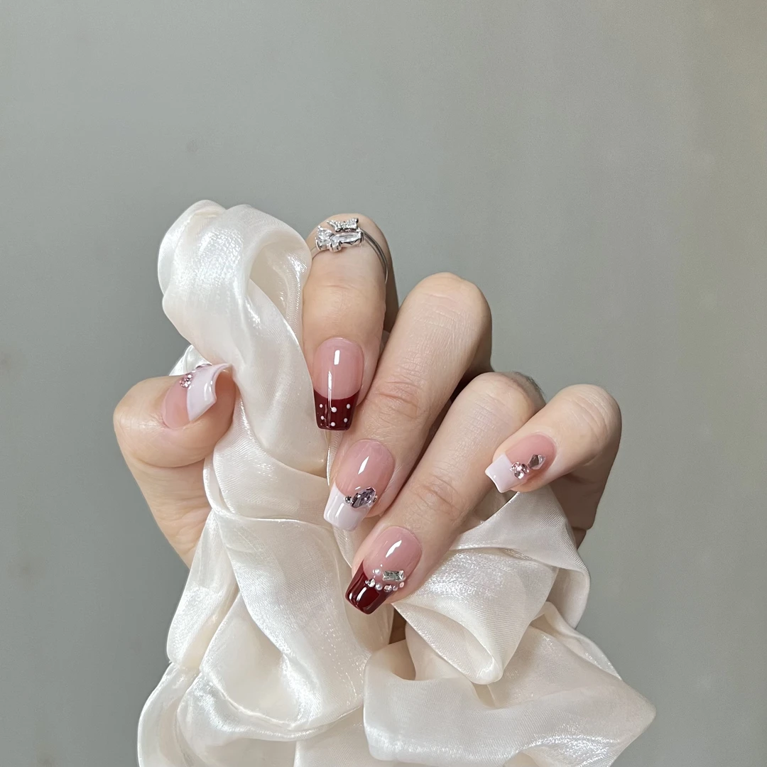 【实拍26】新款法式指甲贴片高级感穿戴甲显白带钻纯手工中长款红色
