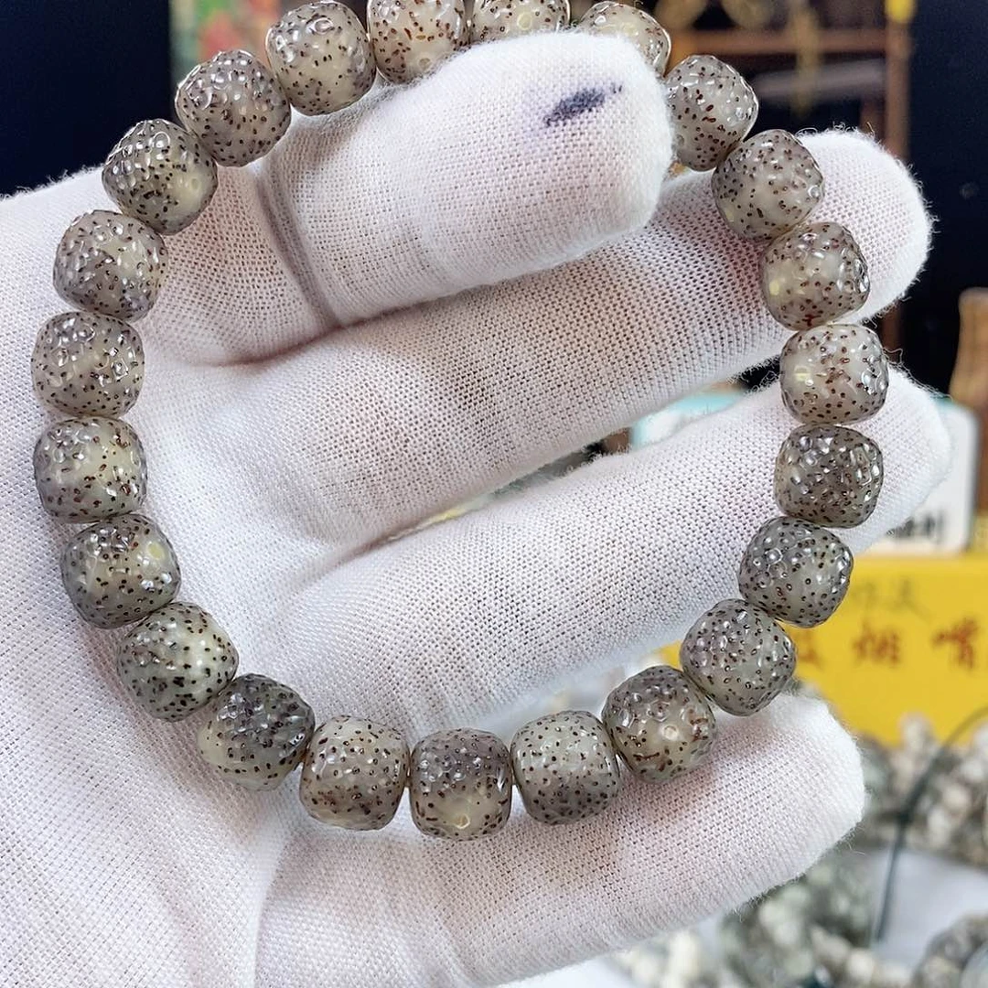 星月菩提手串睡***.星月菩提雕刻手串