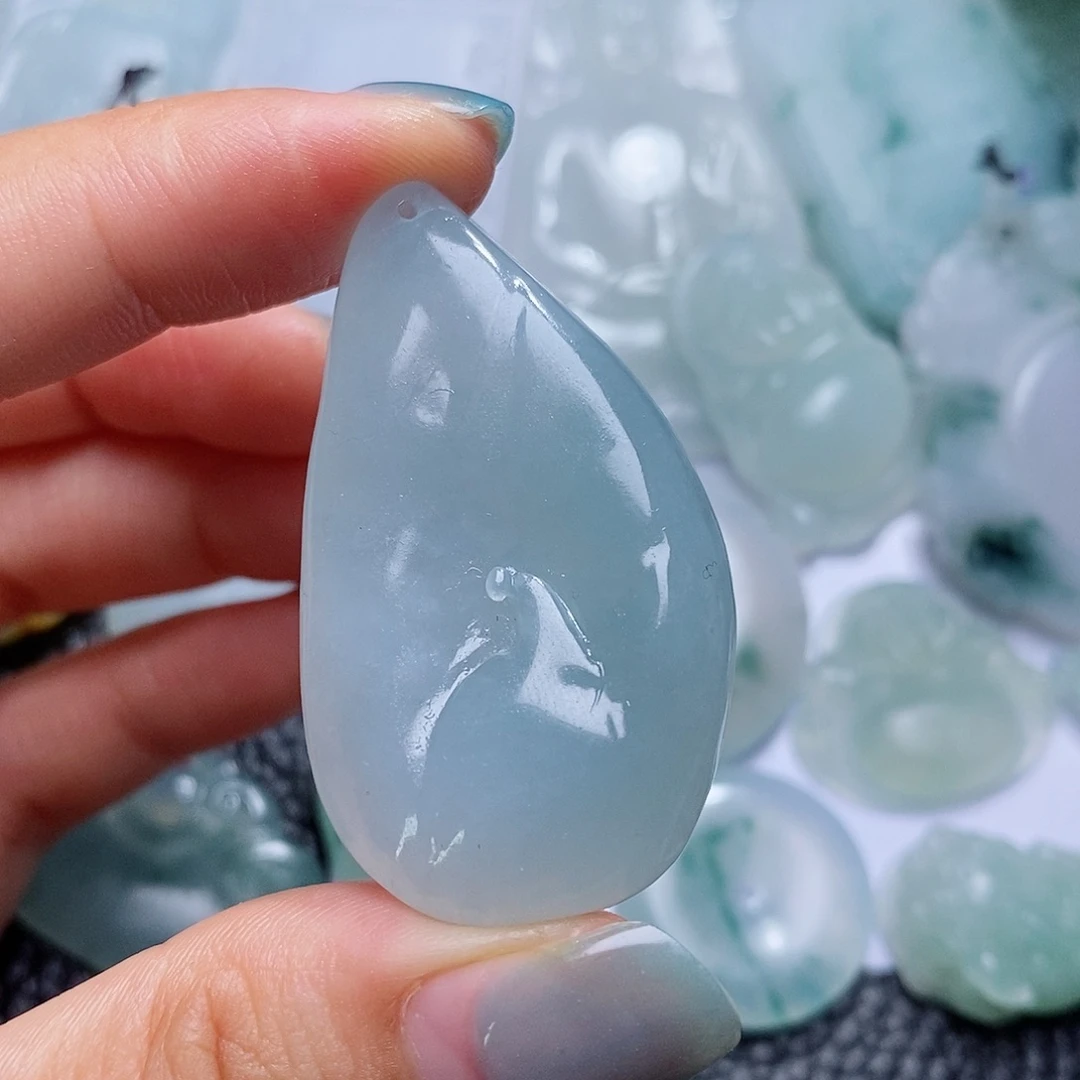 定制翡翠未镶嵌毛货付款后确认抛光