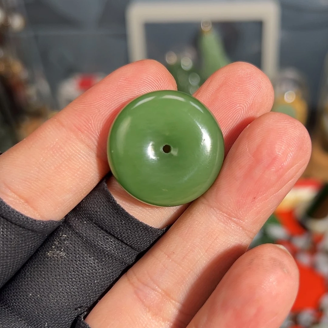 和田玉（碧玉）未镶嵌颈饰水*