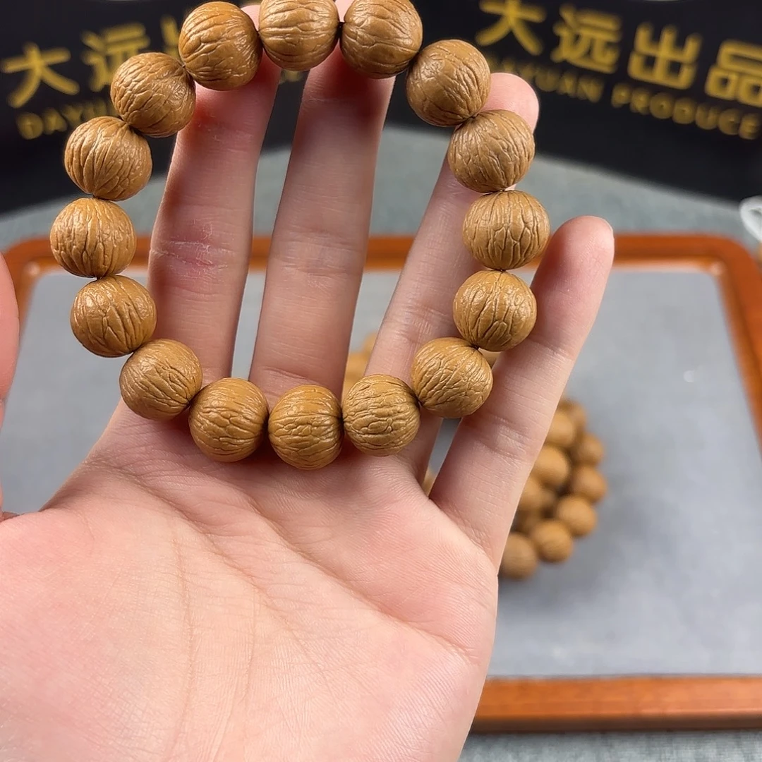 猴头核桃手串全品凤羽