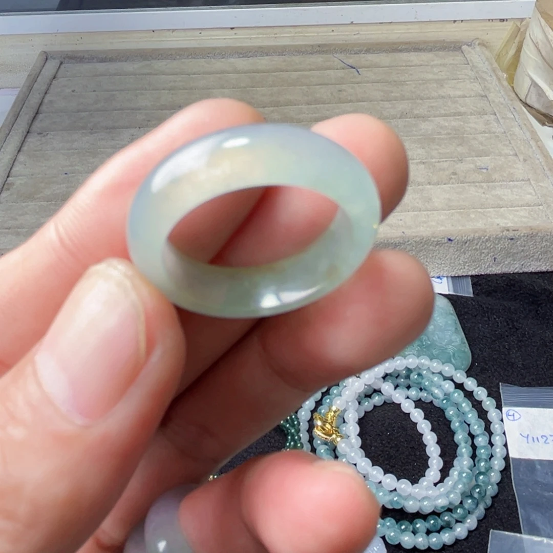定制翡翠未镶嵌圈口27号
