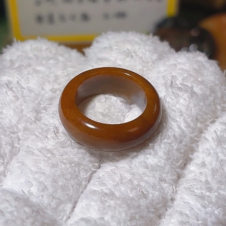 翡翠未镶嵌颈饰卡17.6，南齐满红色，280