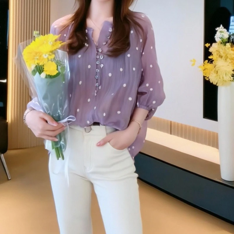 2025新款法式洋气设计感纽扣小衫时尚波点长袖衬衣女LK2502881