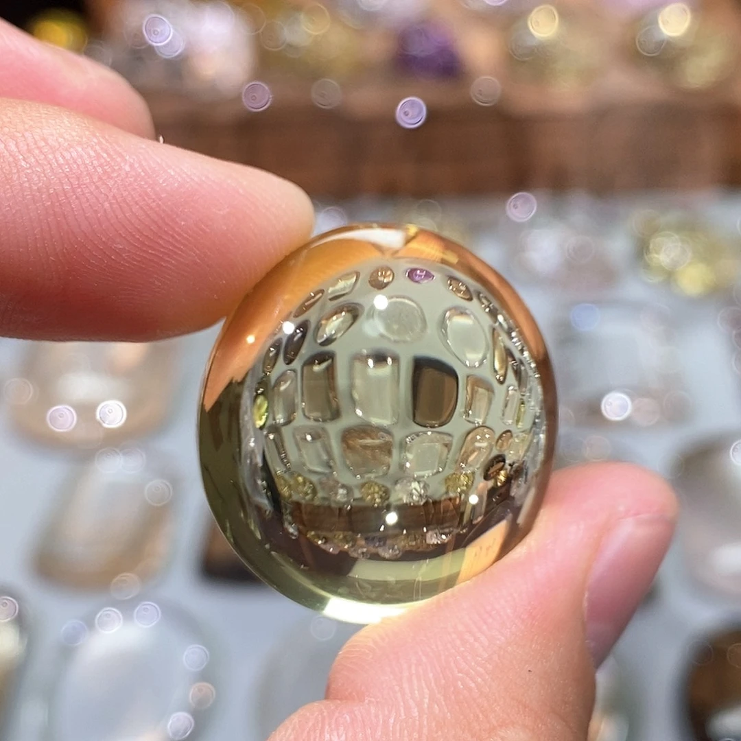 静***心未镶嵌水晶颈饰水晶