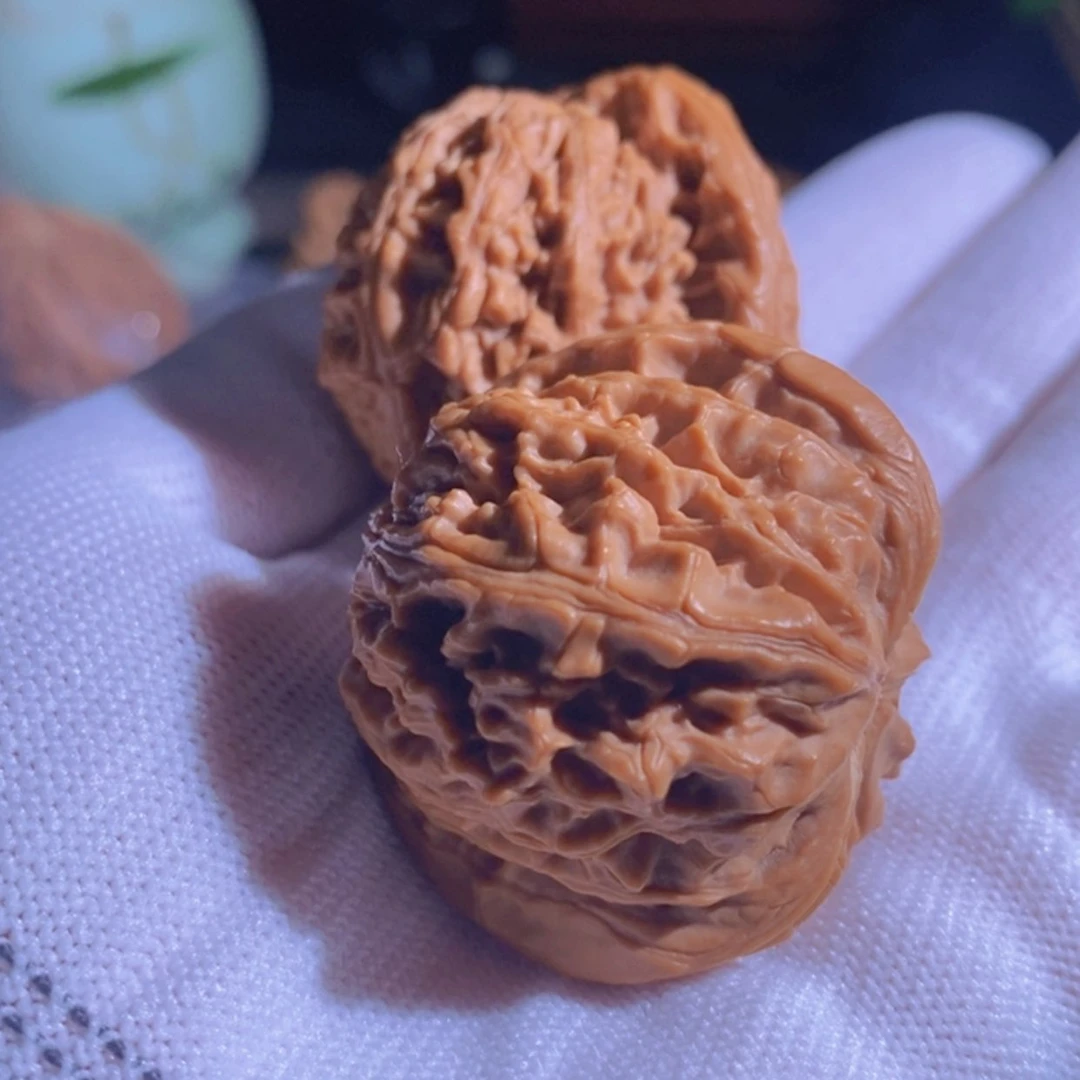 【闪购商品】吊坠文玩核桃强**了核老闷