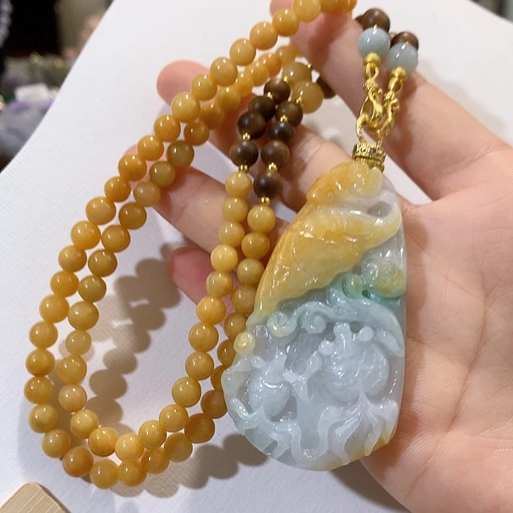 翡翠未镶嵌颈饰翡翠吊坠