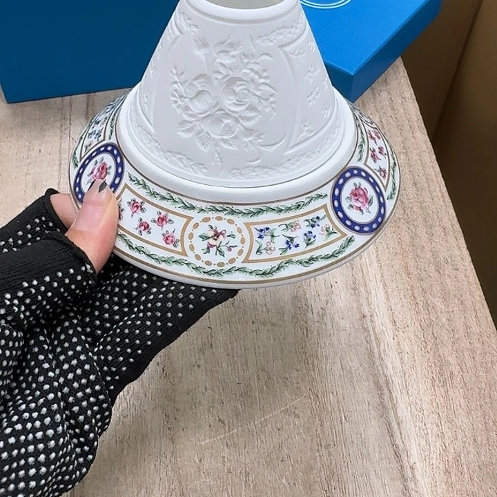 瓷片?**思噗哈哈哈哈哈哈哈哈哈我