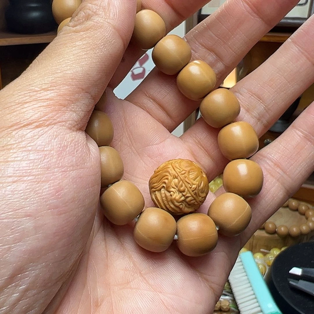 猴头核桃手串Z****^老行12