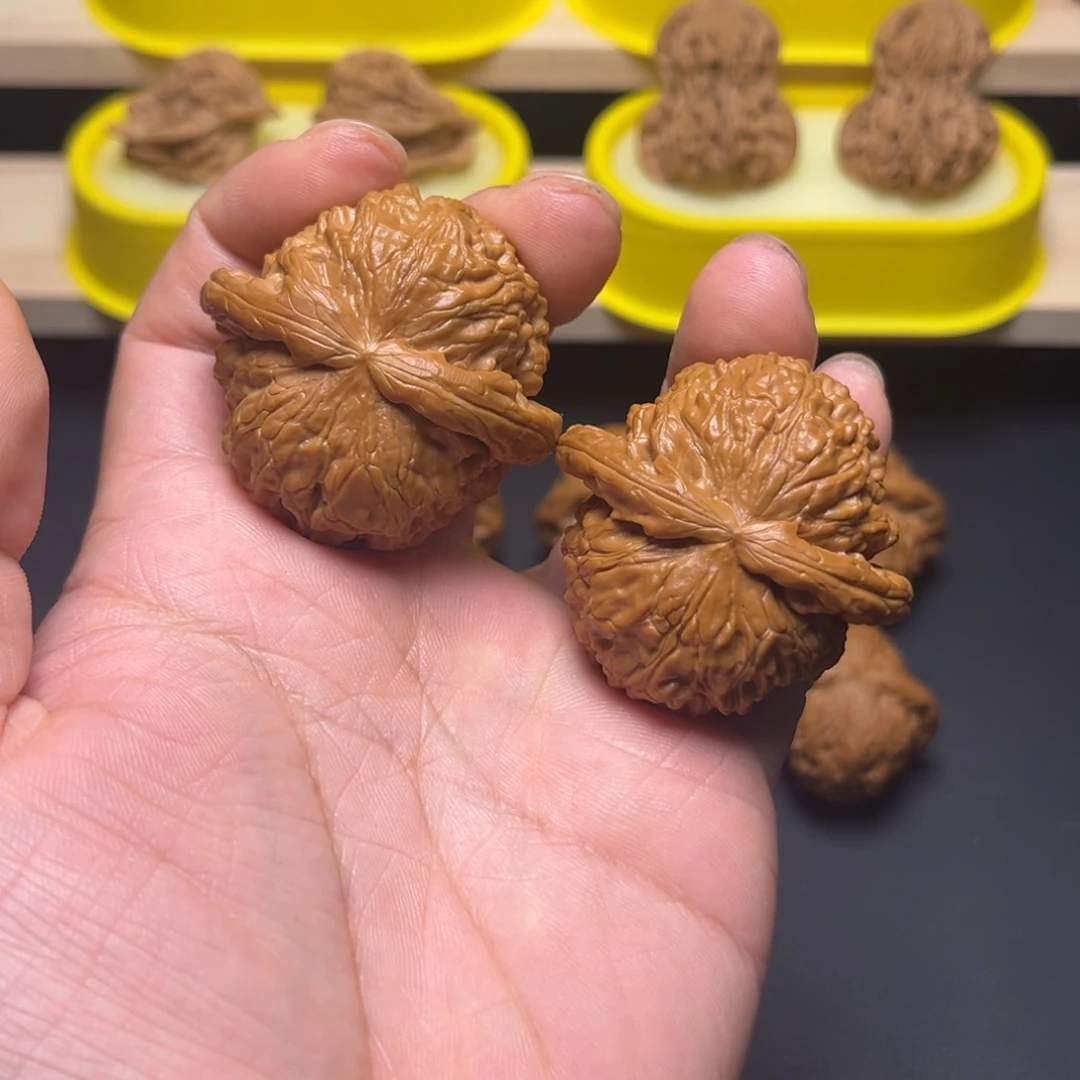 文玩核桃把件白狮子45修