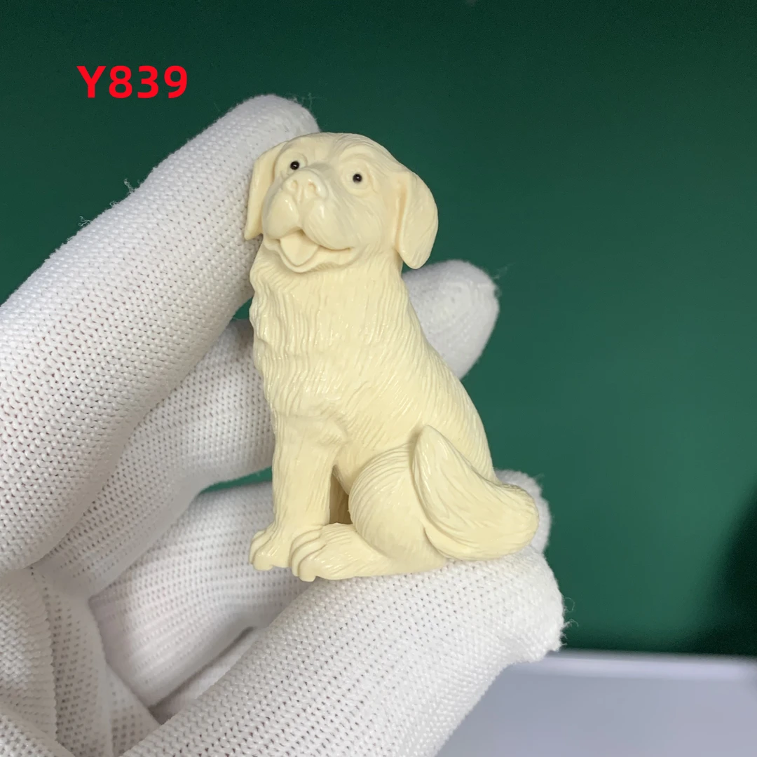 【四六儿】猛犸象牙手工雕刻小狗小摆件手把件5A肉芯料全品一等冰料