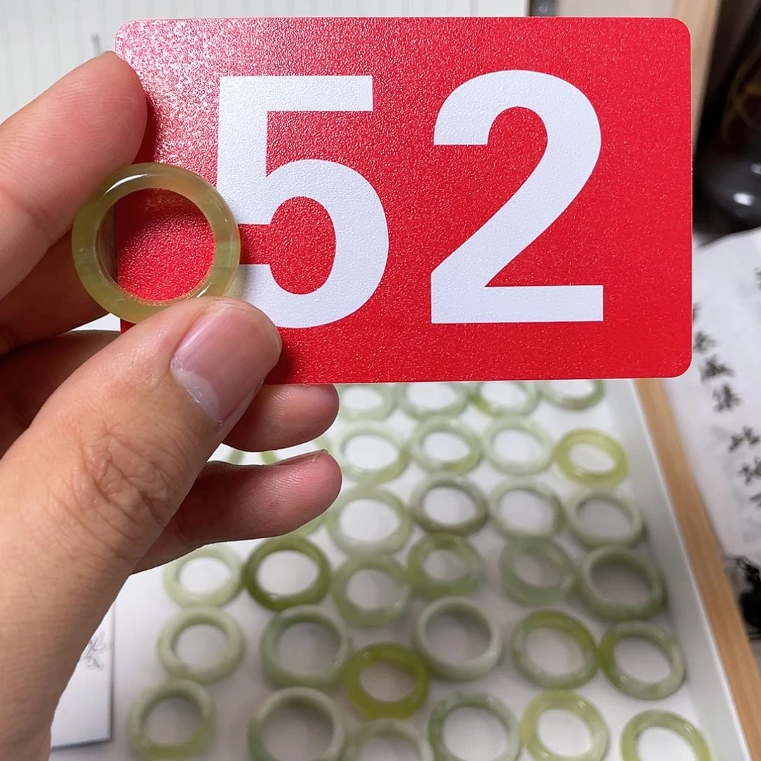 蛇纹石玉手链合金月*。