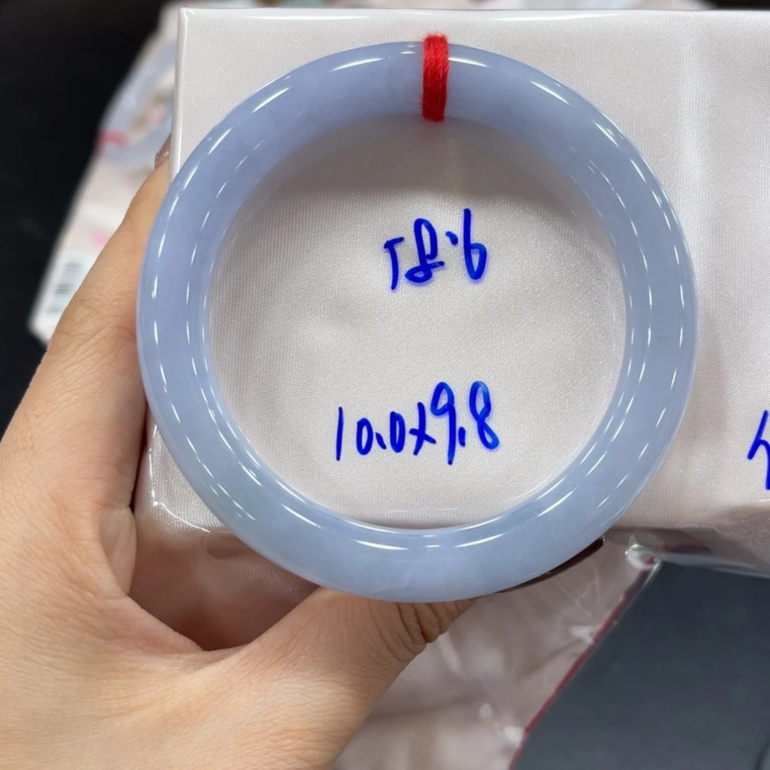 未镶嵌手镯翡翠翡翠