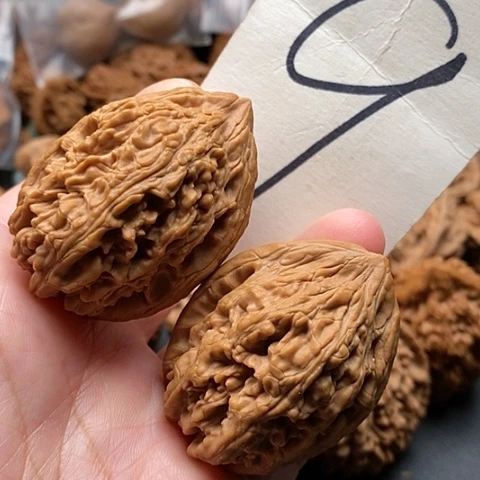 桃核吊坠小*家核桃的营养价值