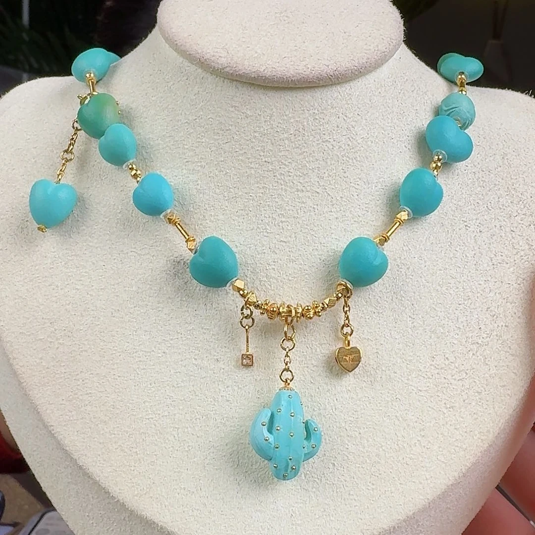 绿松石珠宝奇石18K金镶嵌