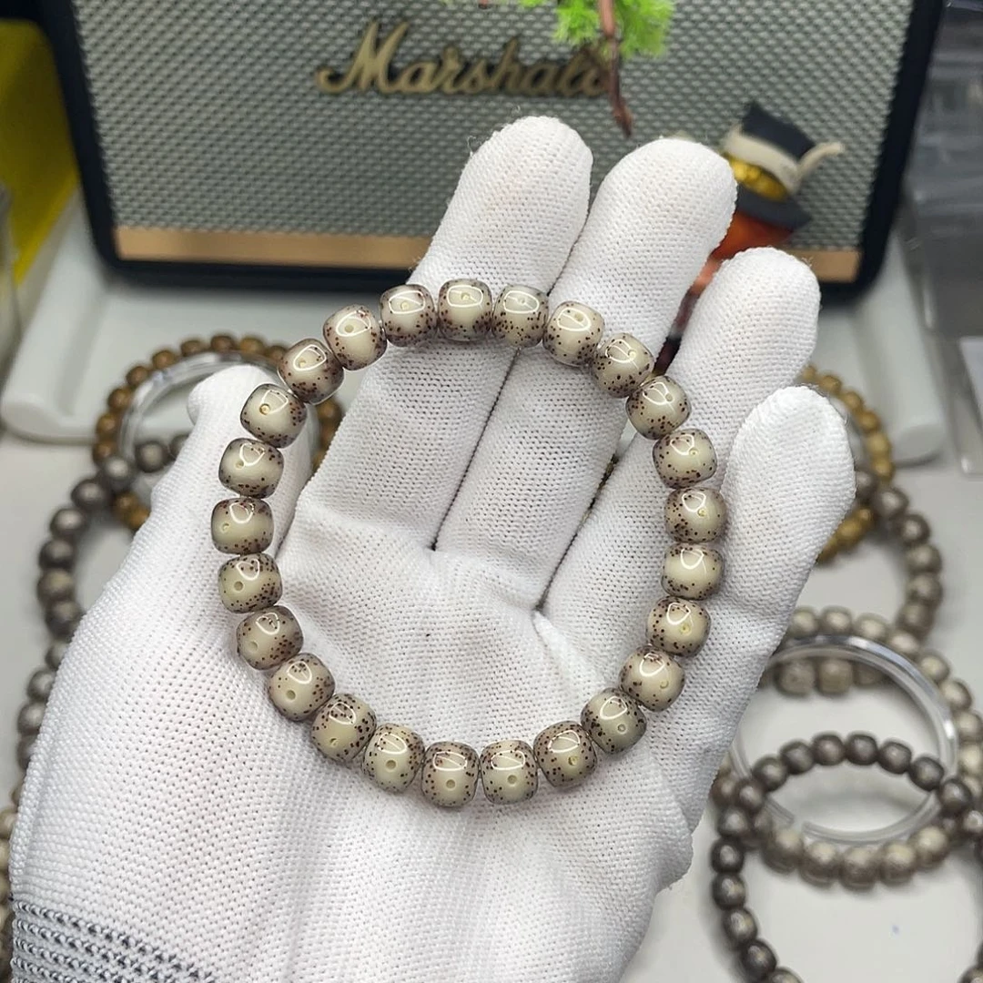 手串星月菩提9mm 灰冰糖大眼