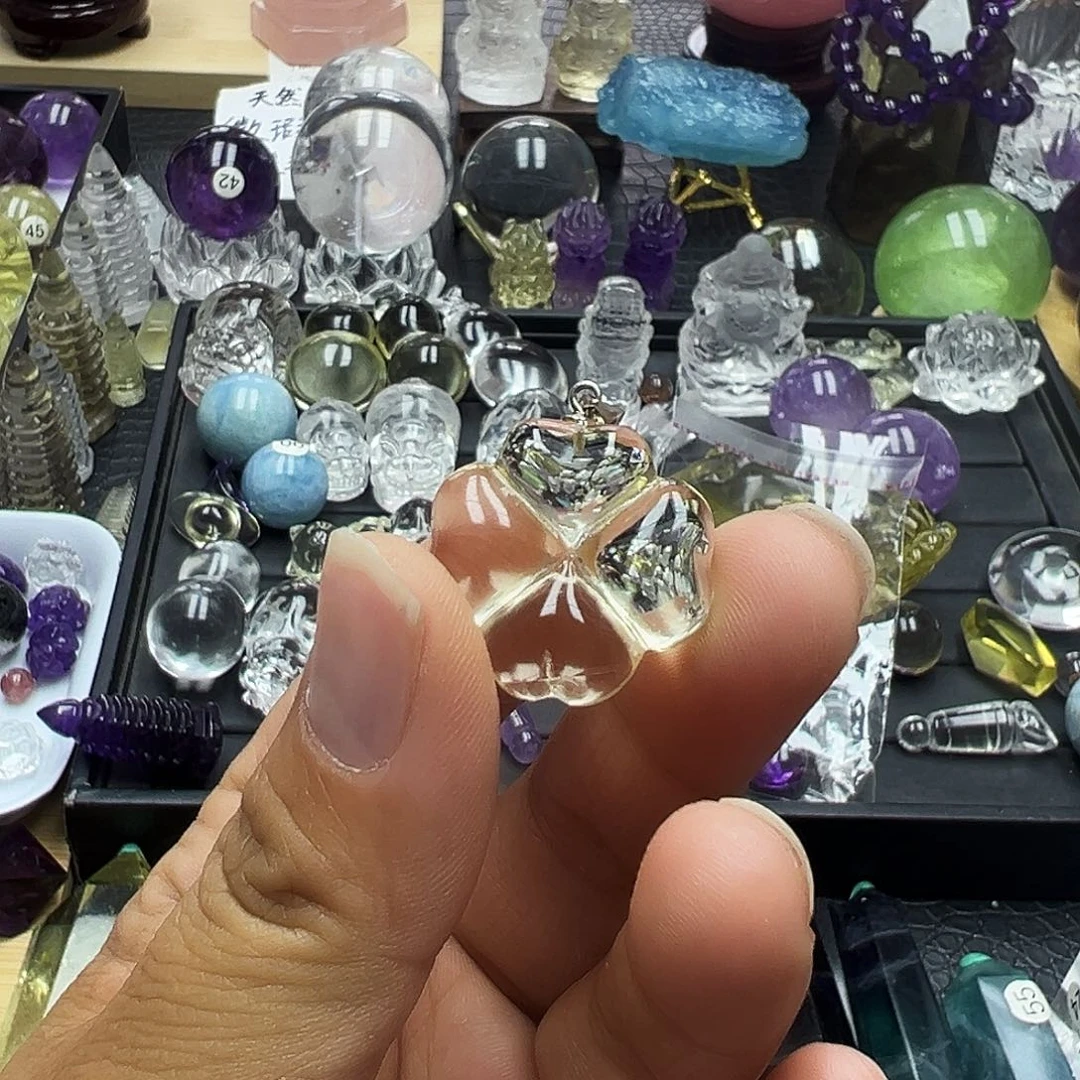 水晶摆件未镶嵌绿水晶