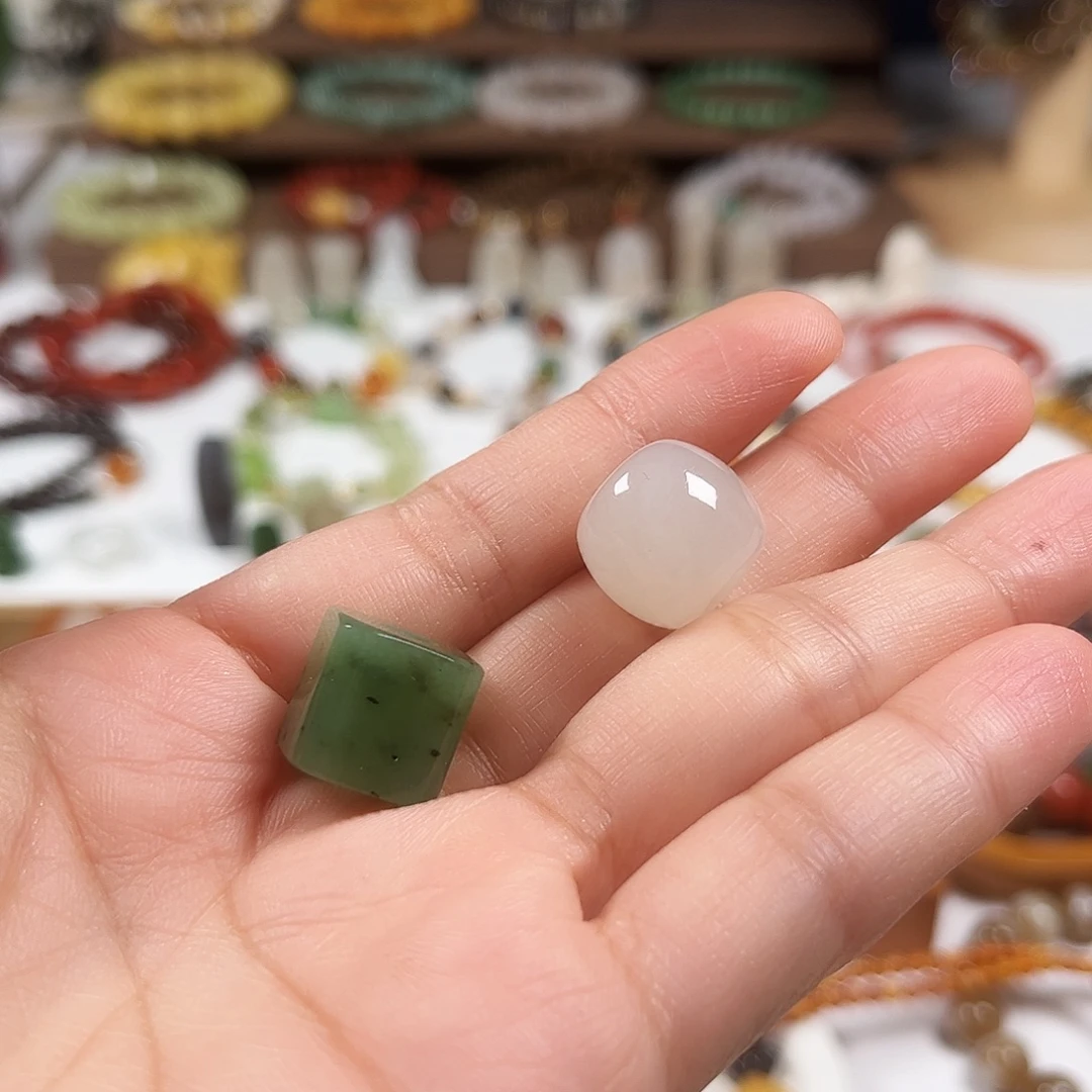 仙***叽和田玉未镶嵌手链和田玉