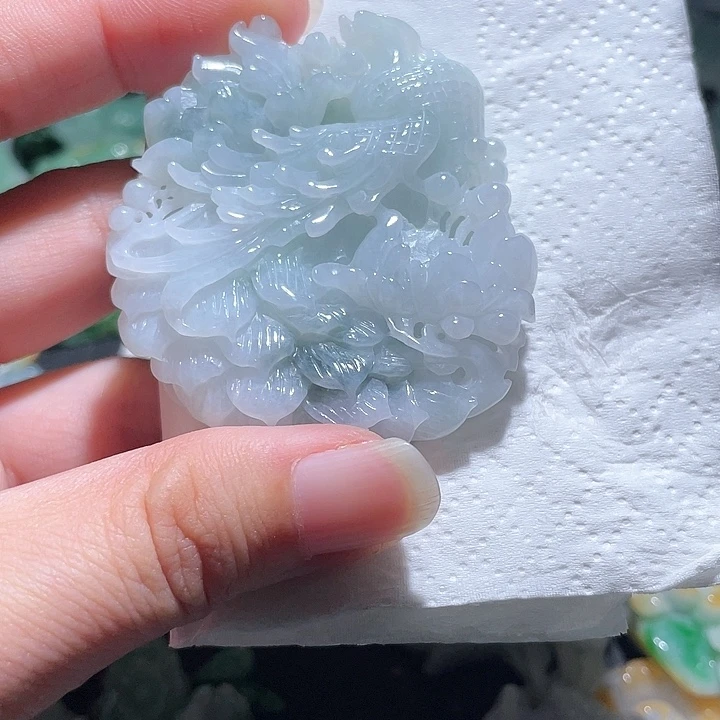 颈饰未镶嵌翡翠天