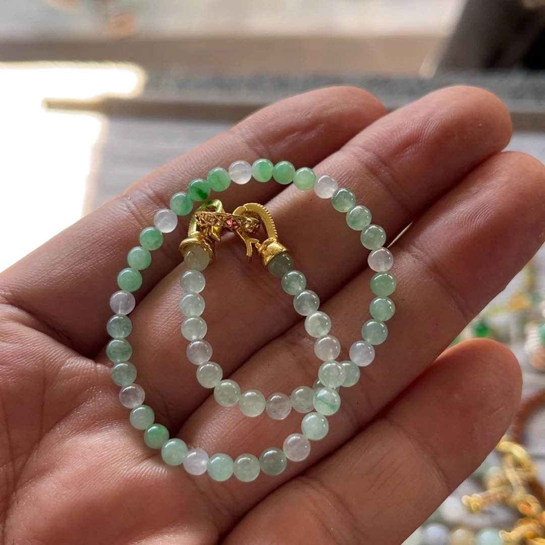 定制翡翠未镶嵌翡翠手串定制