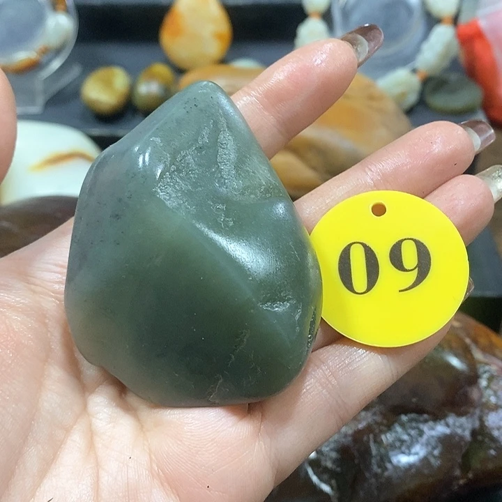 未镶嵌和田玉（糖玉）挂件
