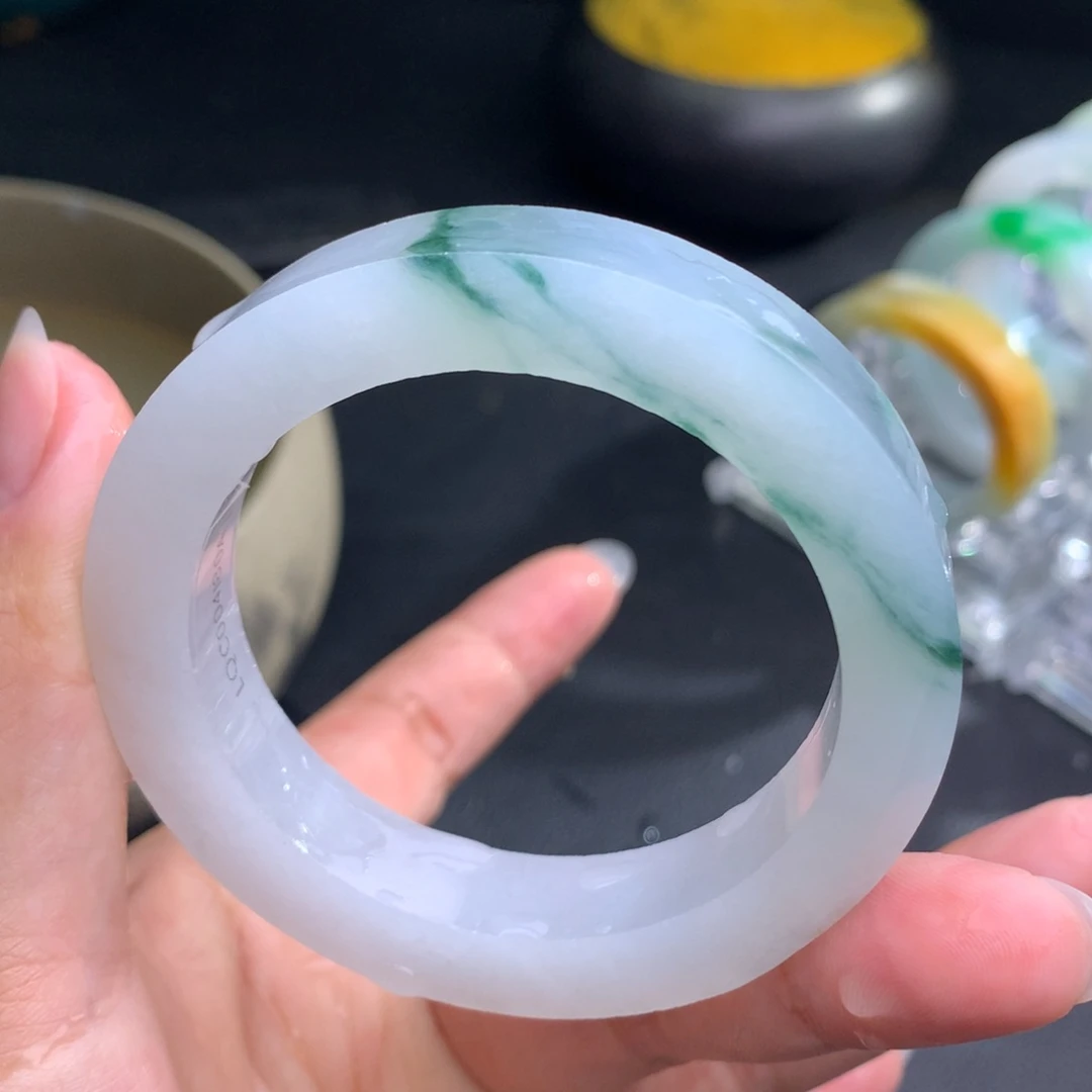 定制翡翠翡翠手镯未镶嵌