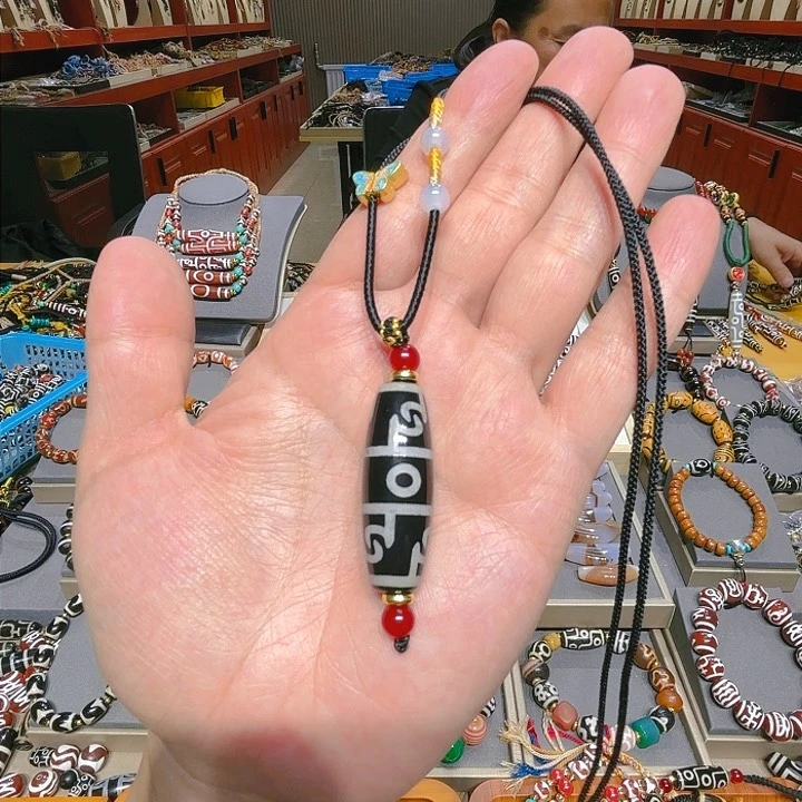 未镶嵌玛瑙/玉髓珠宝奇石