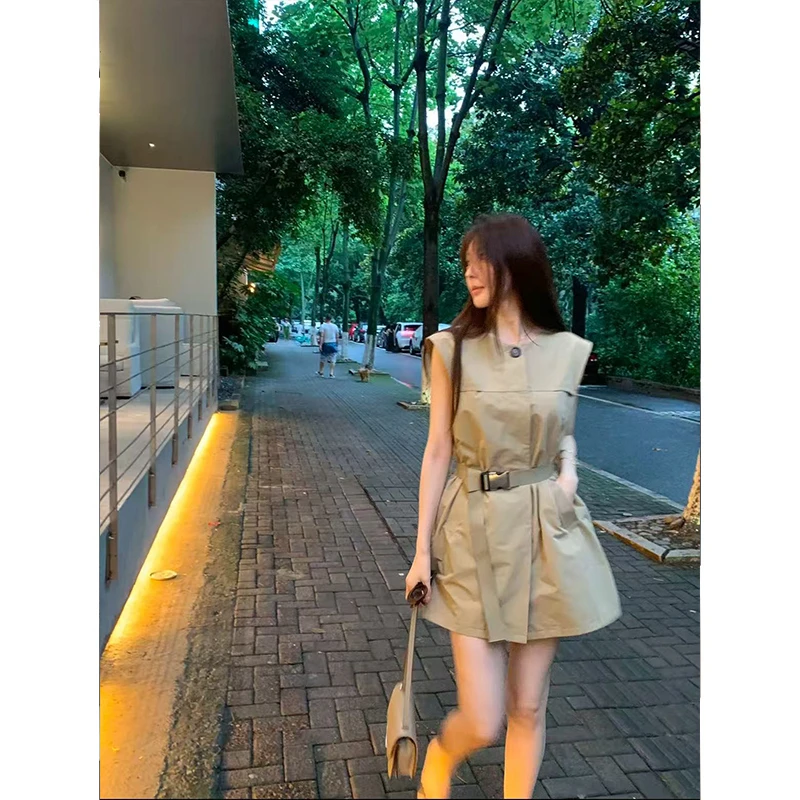 法式英伦轻奢风格子气质无袖连衣裙收腰显瘦背心裙 含腰带