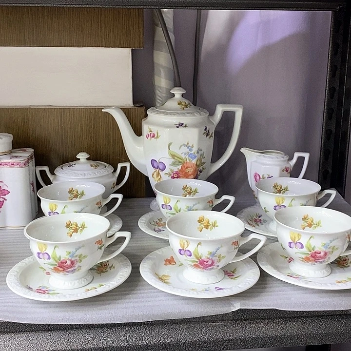 摆件进口瓷器美美美