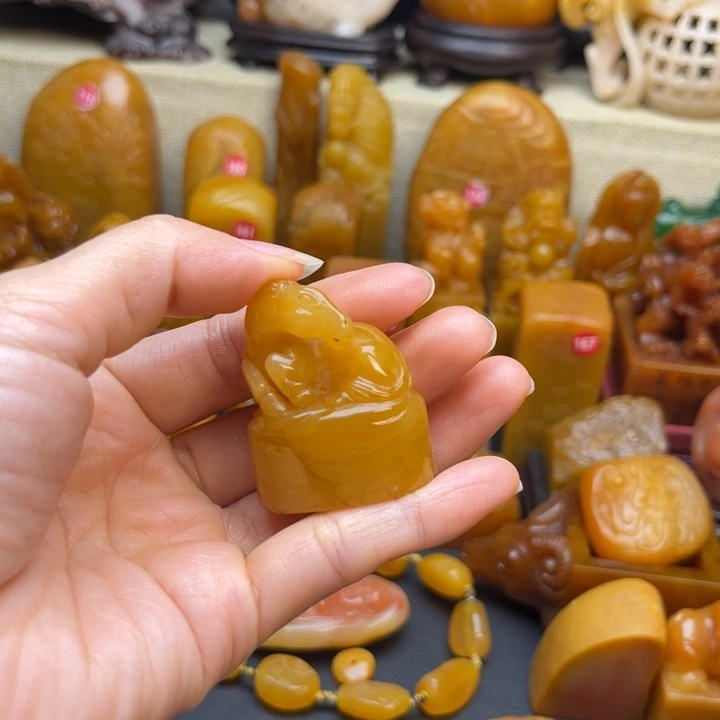 光***落寿山石印石题材：工艺品