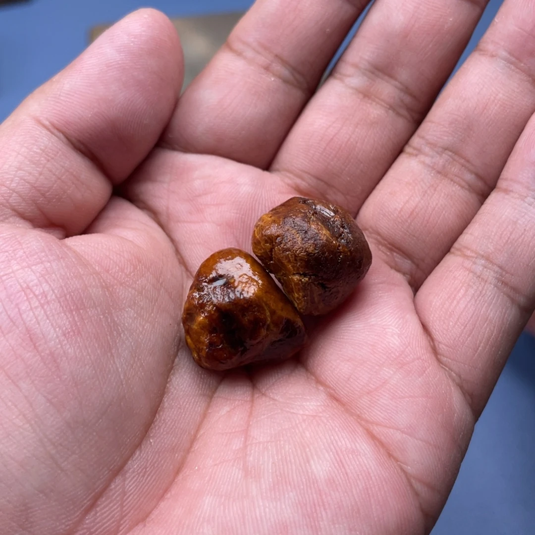 P***7定制琥珀未镶嵌蜜蜡定制