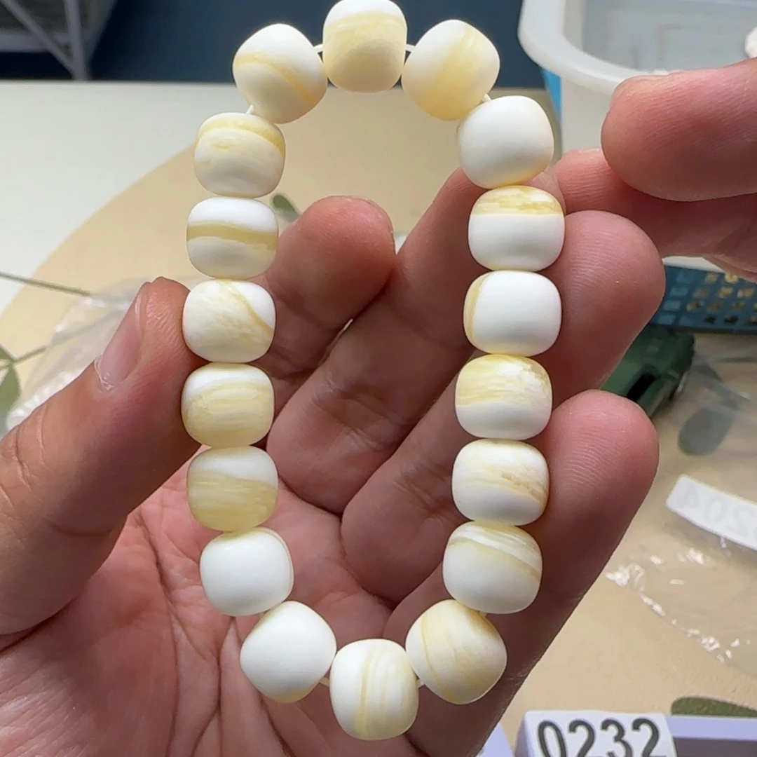 白玉菩提吊坠白色0232