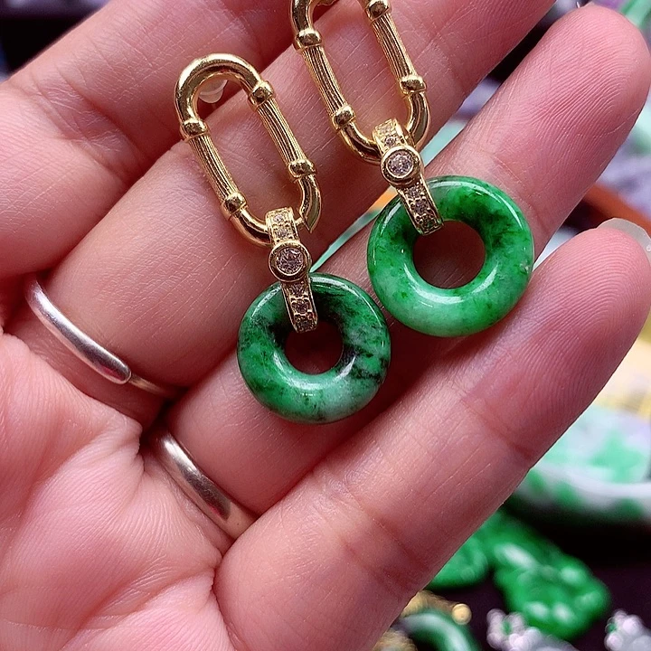 翡翠银S925镶嵌颈饰翡翠