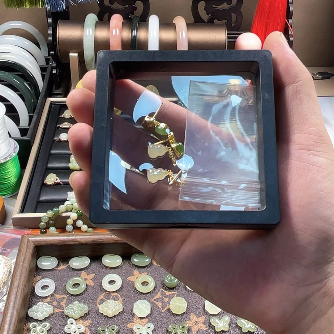 貝***貝和田玉未镶嵌颈饰