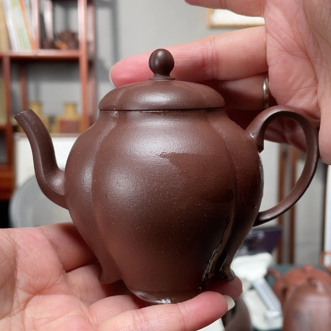 紫泥茶壶拼紫泥玉兰壶