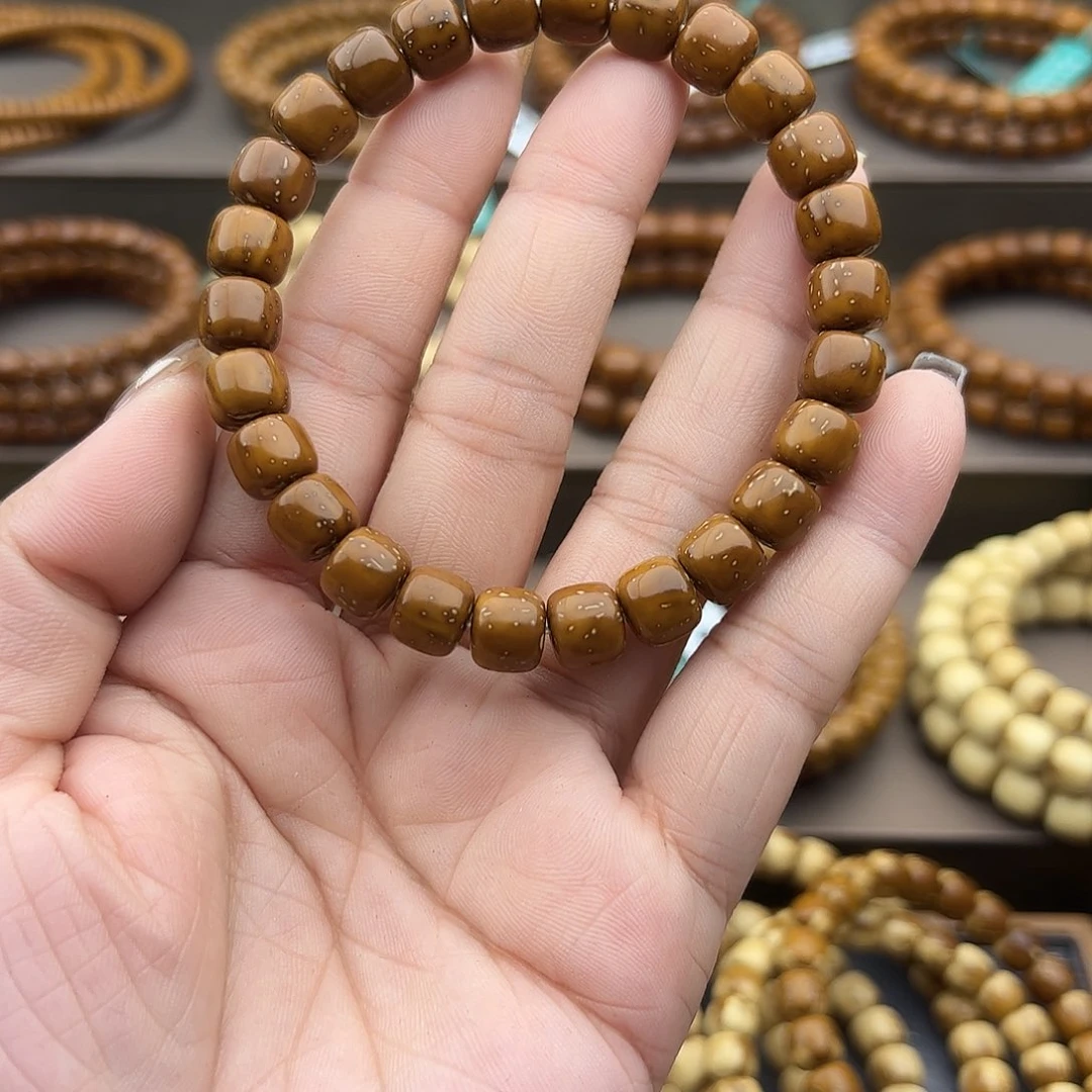 手串紫金鼠✎****