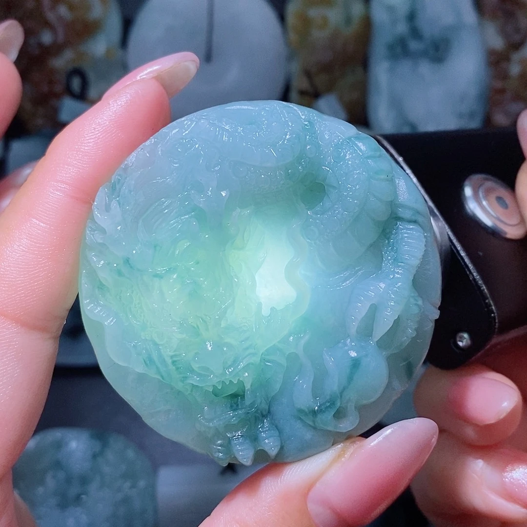 定制翡翠未镶嵌翡翠