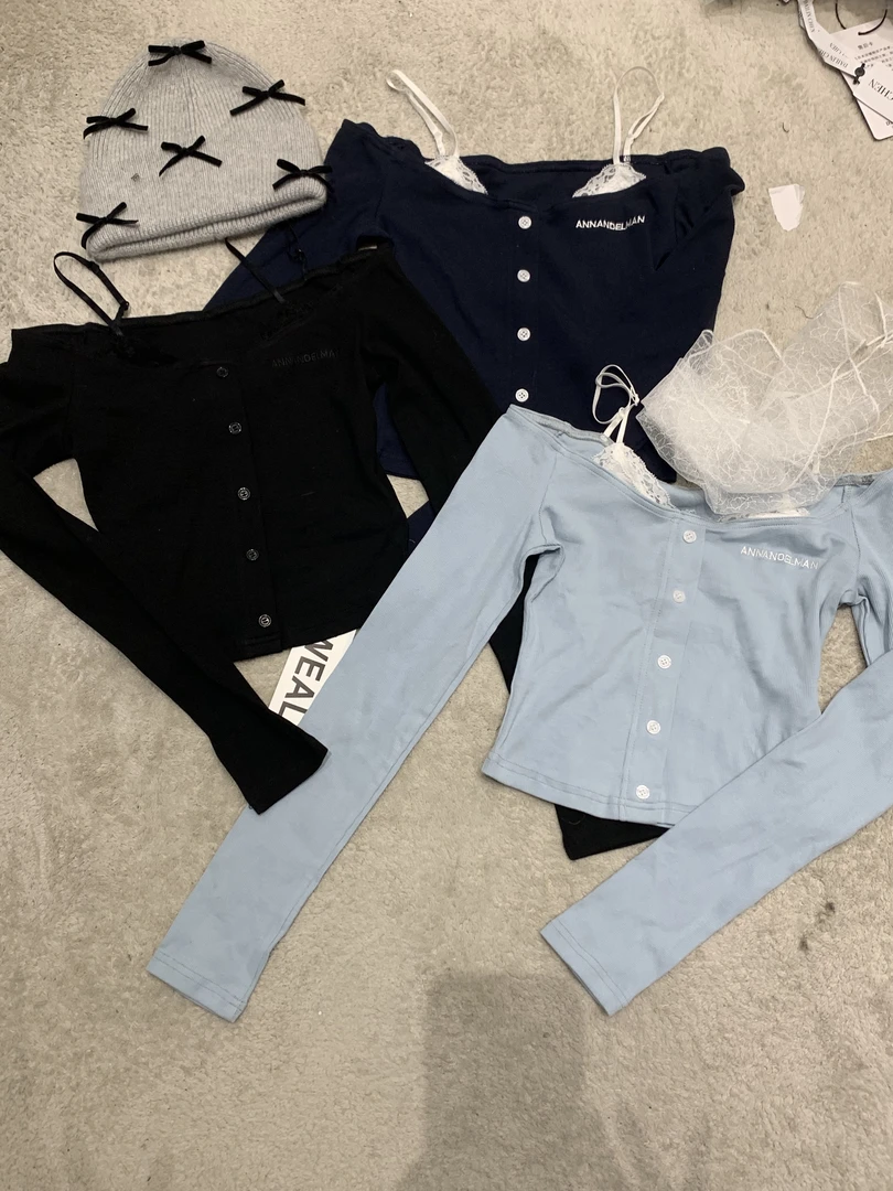 陈清清【福利款】三色假两件拼接蕾丝吊带上衣