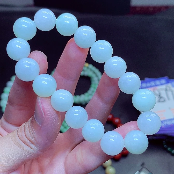 翡翠未镶嵌毛衣链