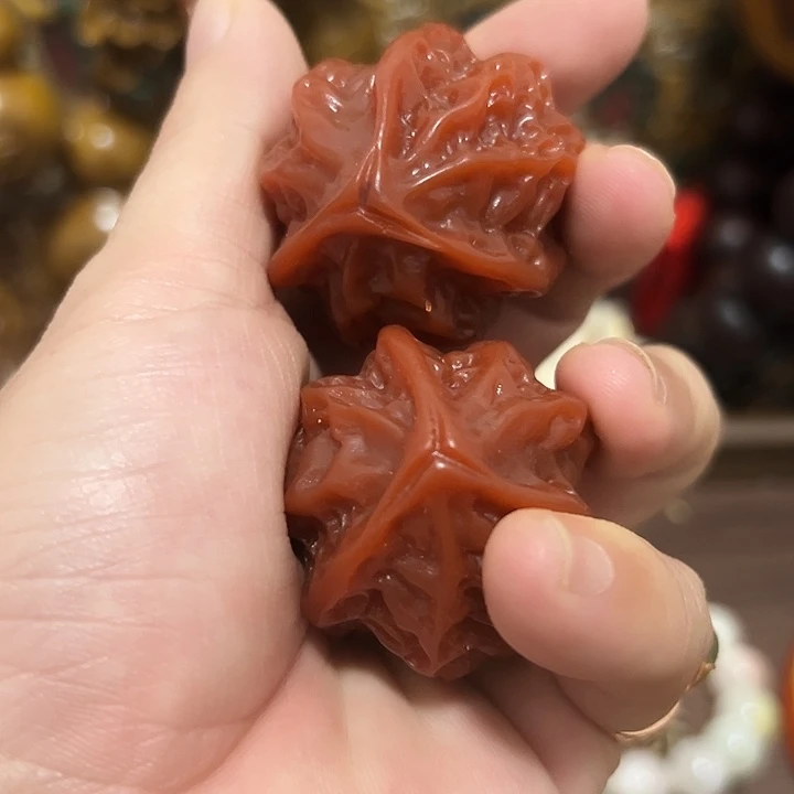 滴血莲花菩提吊坠