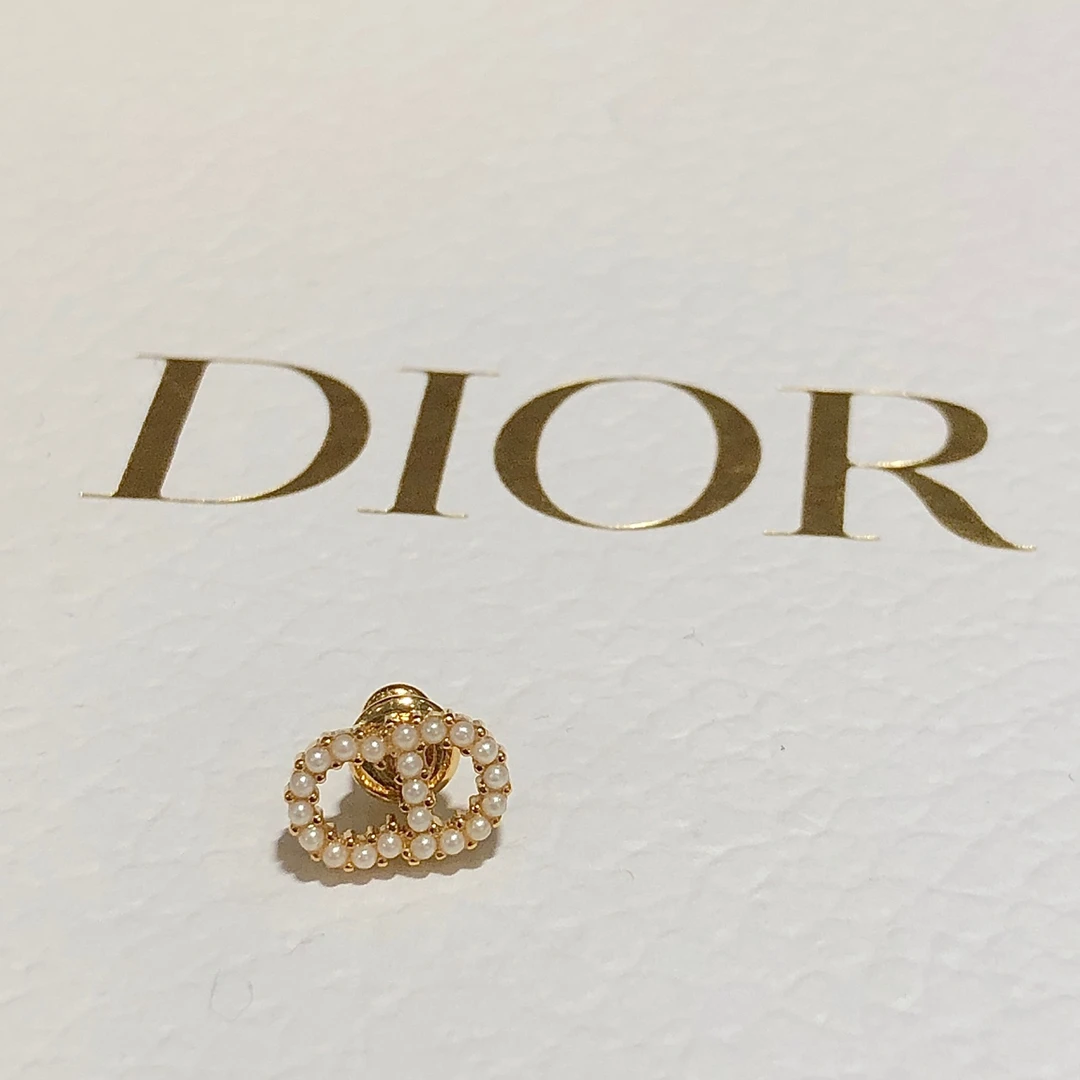 99新 DIOR/迪奥 成色看直播耳钉/GSH1636