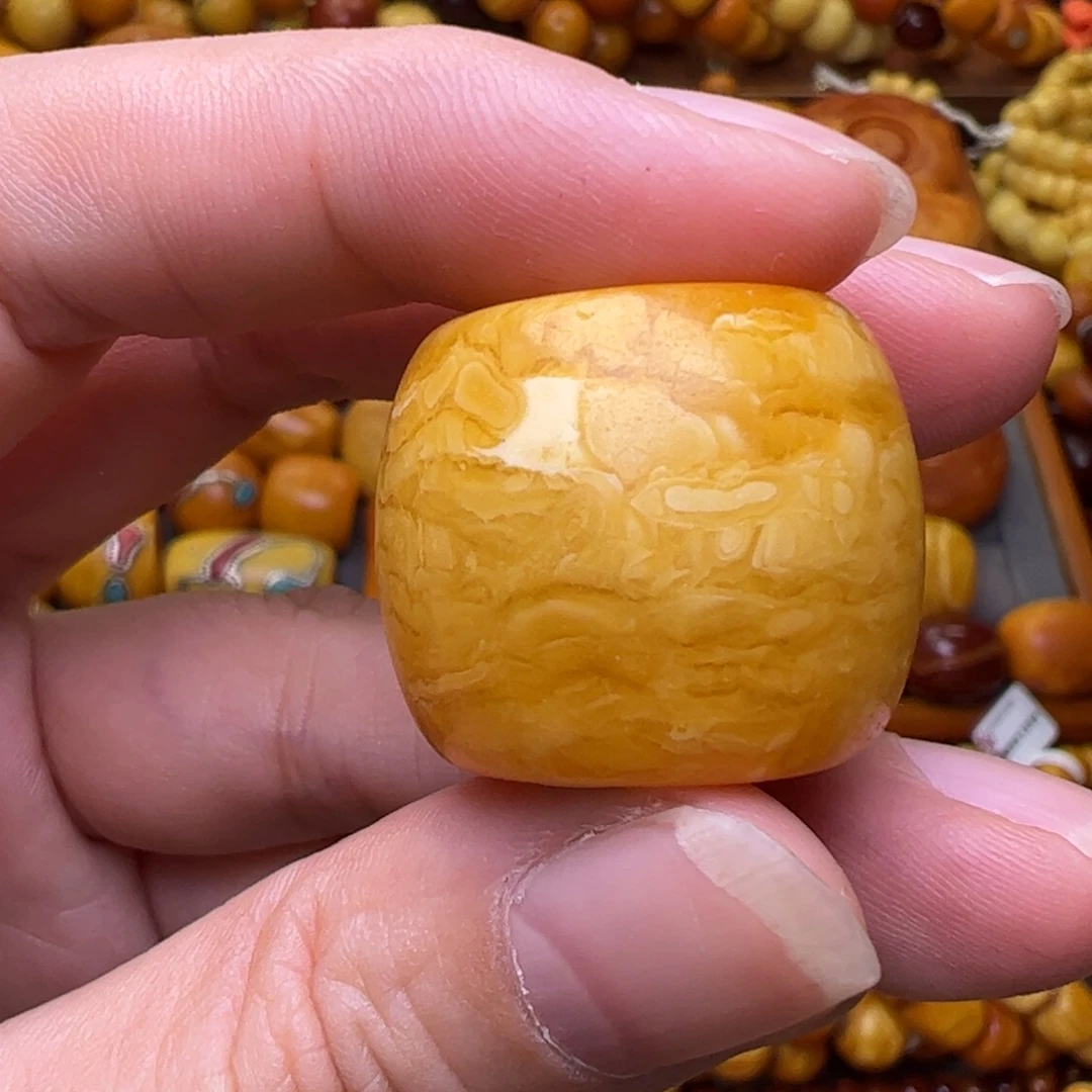 琥珀未镶嵌珠宝奇石25.6加