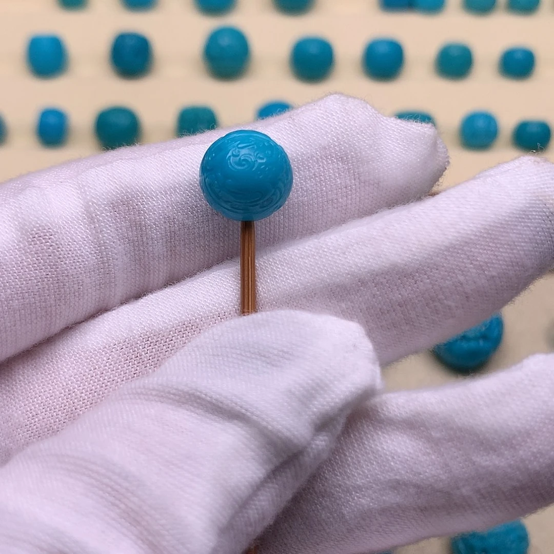 绿松石未镶嵌天然原矿绿松石龙凤10.2