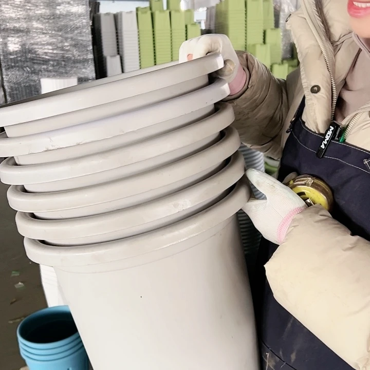 塑料瑕疵四季盆7#灰白6个无托