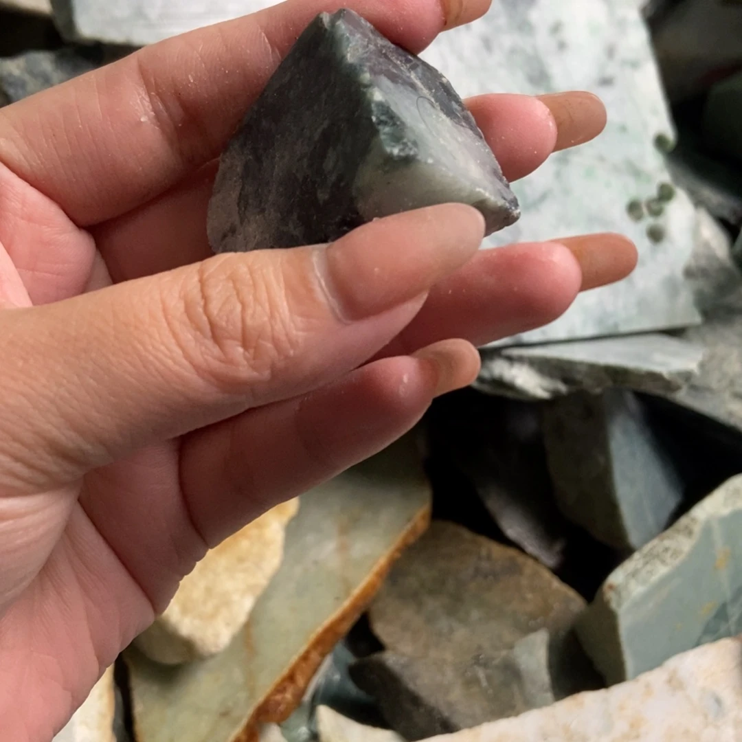 翡翠未镶嵌挂件天然翡翠