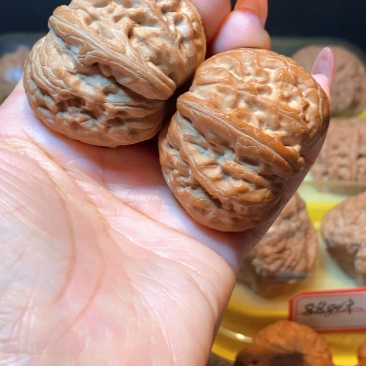 雨***生文玩核桃吊坠元宝45